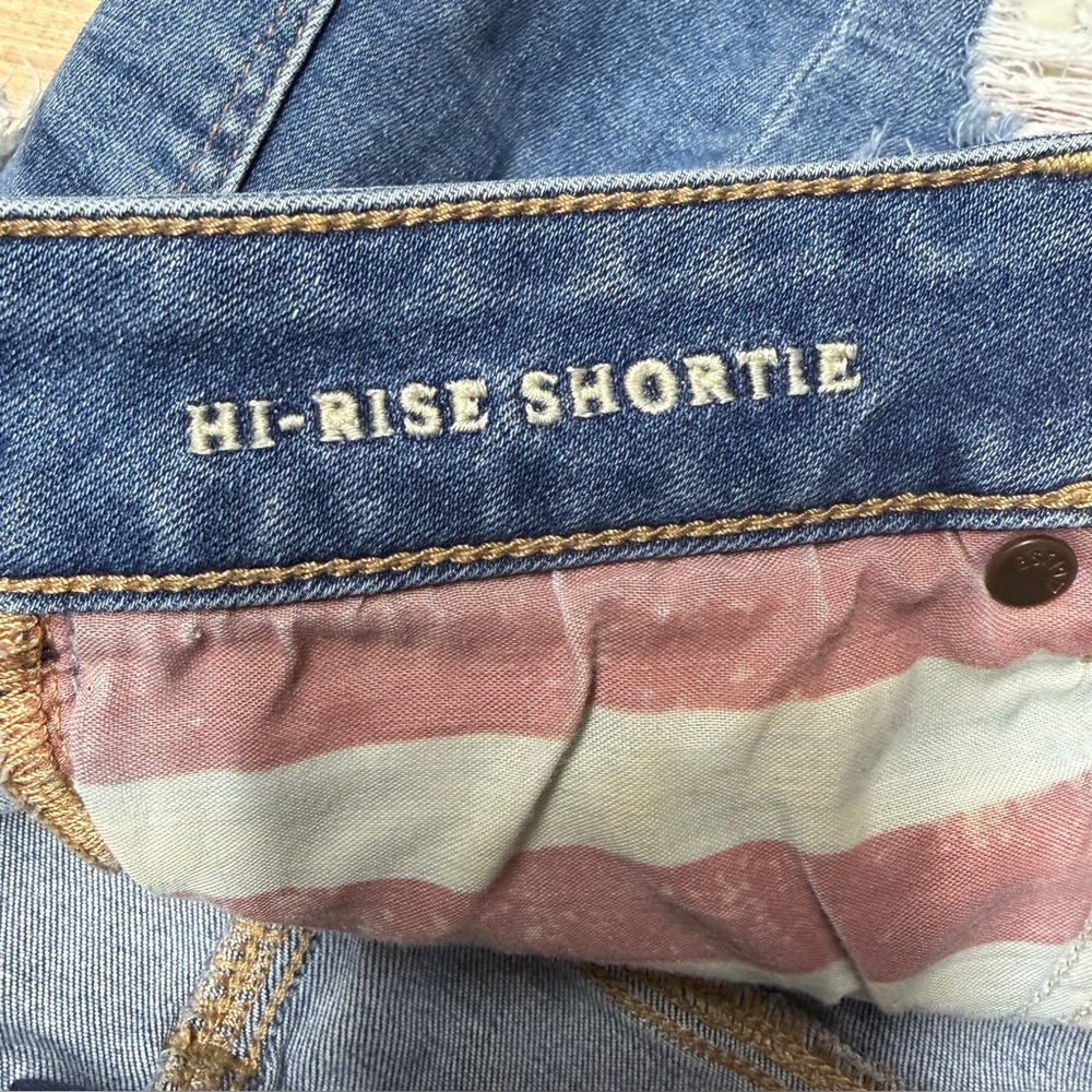 American Eagle Next Level Stretch Hi-Rise Shortie Womens 8 Distressed USA Ripped - Picture 8 of 9